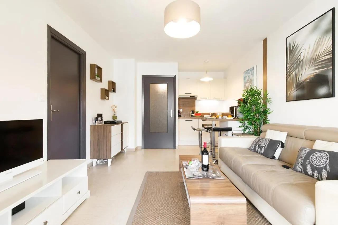 Appartamento Le Charme Yourhosthelper Cannes Francia