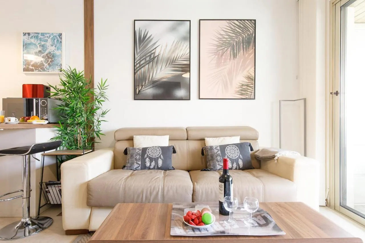 Le Charme Yourhosthelper Cannes Appartement